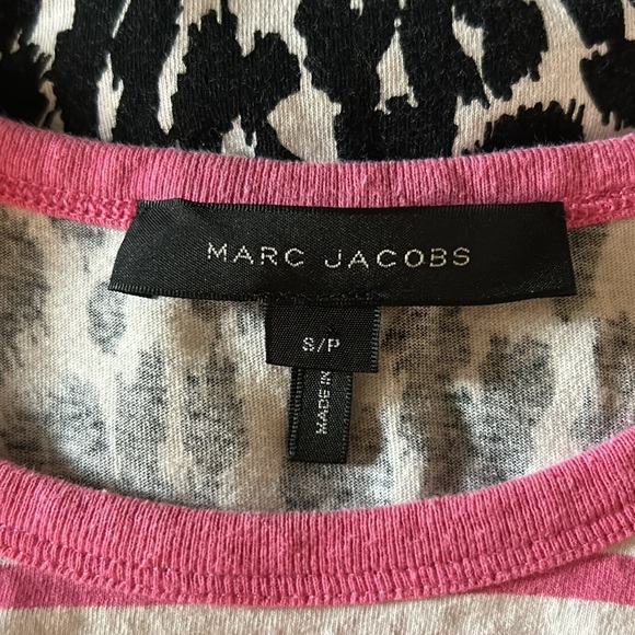 Marc Jacob’s Pink & White Striped T Shirt Size Small - Picture 4 of 4